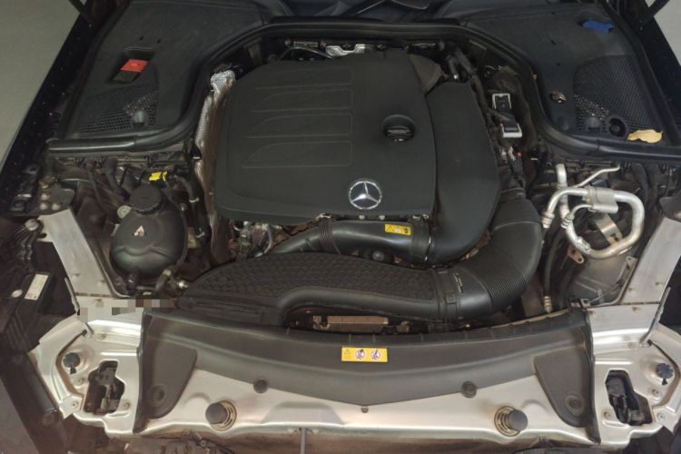 Used Mercedes-Benz CLS 2022 CLS 300 Luxury Model Engine Bay