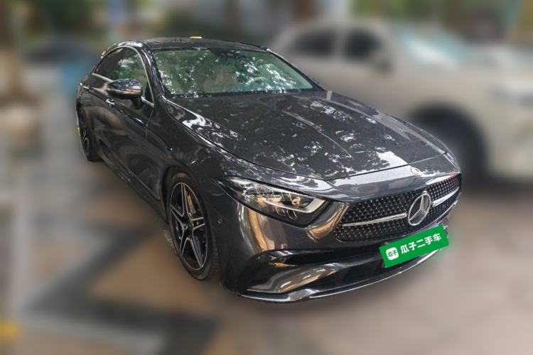 Used Mercedes-Benz CLS 2022 CLS 300 Luxury Model Front Right 45 Deg