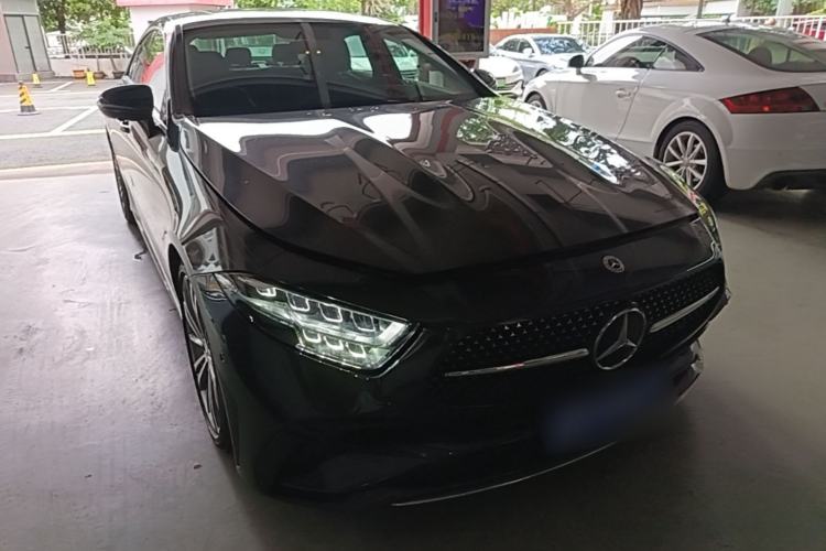 Used Mercedes-Benz CLS 2022 CLS 300 Sport Edition Front Right 45 Deg