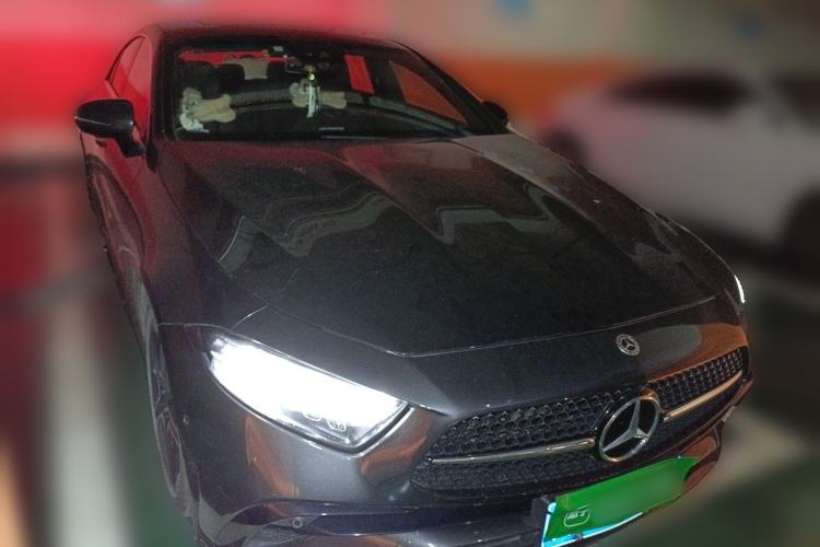 Used Mercedes-Benz CLS 2022 CLS 300 Luxury Model Front Right 45 Deg
