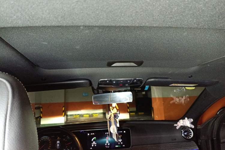 Used Mercedes-Benz CLS 2022 CLS 300 Luxury Model Headliner