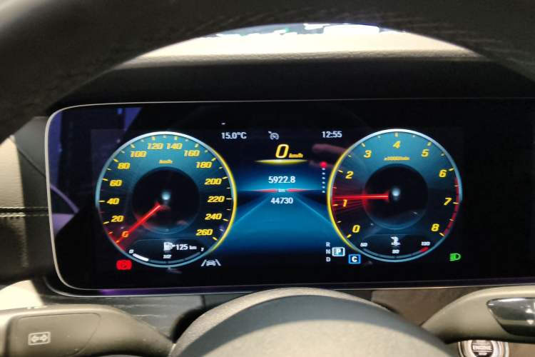 Used Mercedes-Benz CLS 2022 CLS 300 Luxury Model Instrument Cluster