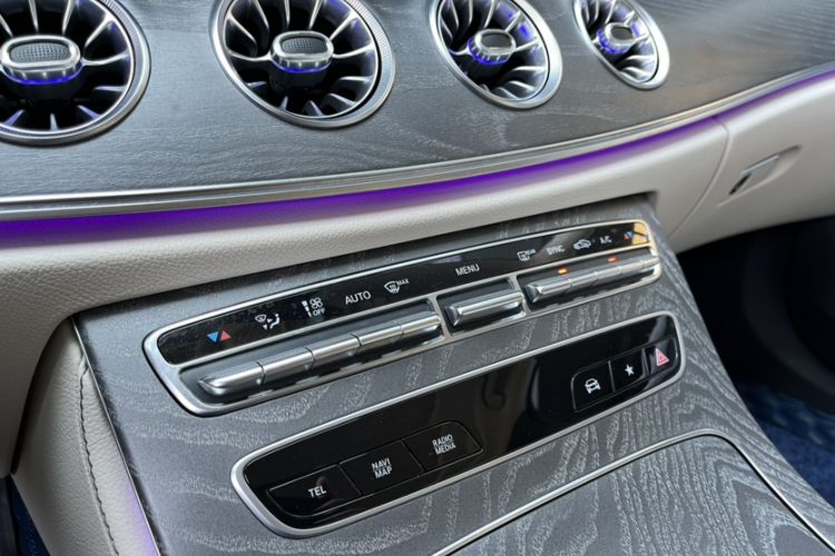 Used Mercedes-Benz CLS 2022 CLS 300 Sport Edition Interior 14