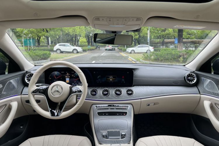 Used Mercedes-Benz CLS 2022 CLS 300 Sport Edition Interior 3