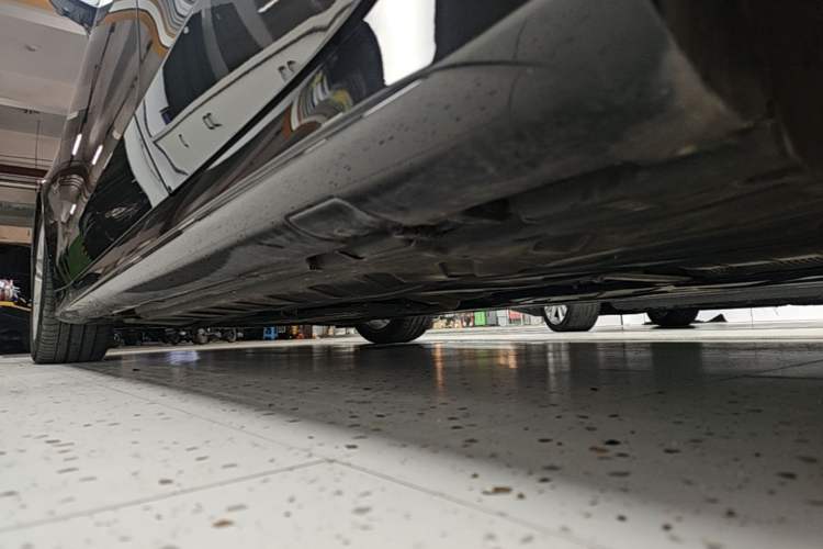 Used Mercedes-Benz CLS 2022 CLS 300 Sport Edition Left Side Sill