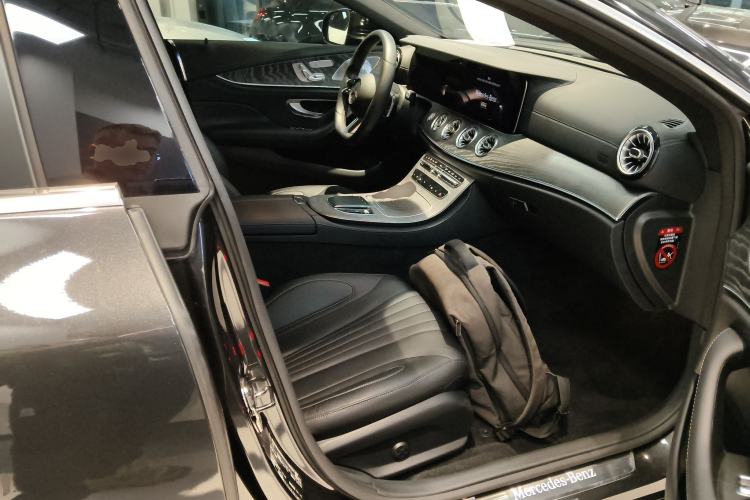 Used Mercedes-Benz CLS 2022 CLS 300 Luxury Model Right Front Seat