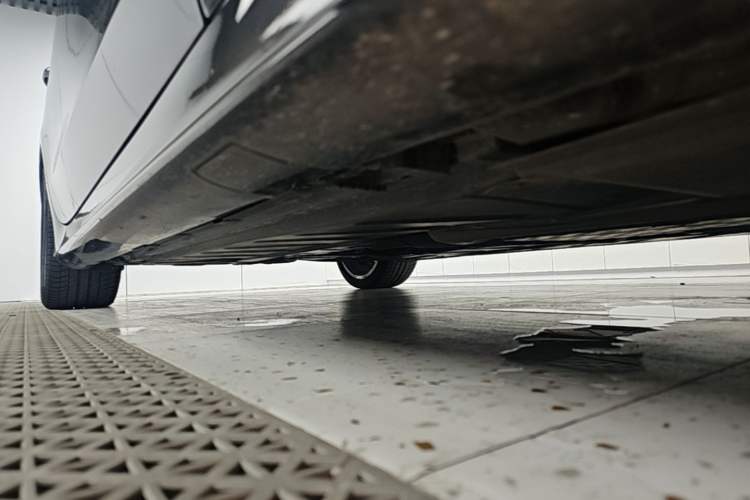 Used Mercedes-Benz CLS 2022 CLS 300 Sport Edition Right Side Sill