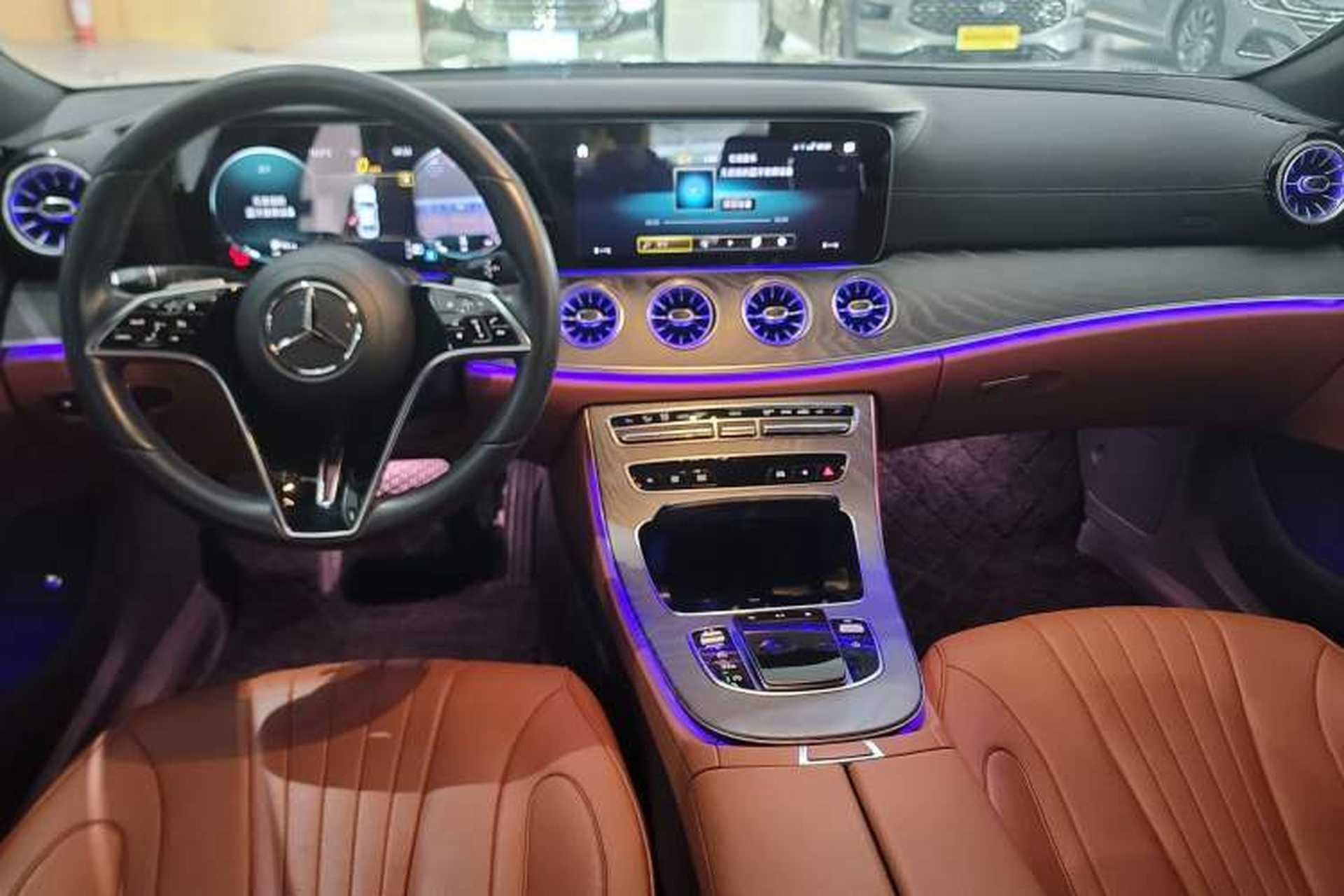 Used Mercedes-Benz CLS 2022 CLS 300 Sport Edition Center Console