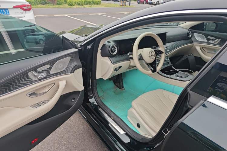 Used Mercedes-Benz CLS 2022 CLS 300 Sport Edition Driver Seat