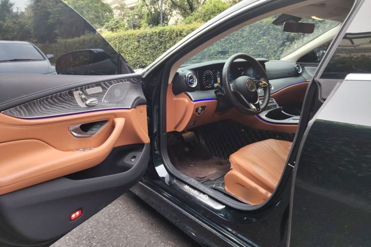 Used Mercedes-Benz CLS 2022 CLS 300 Sport Edition Interior 3