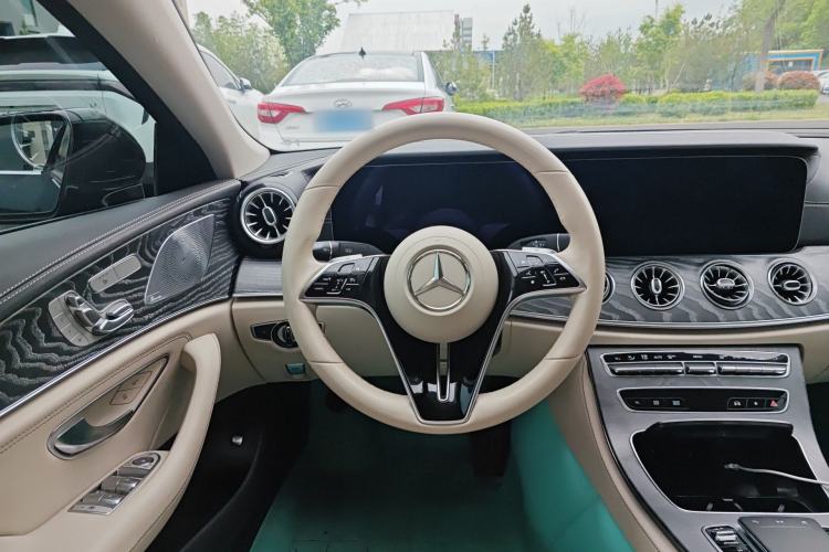 Used Mercedes-Benz CLS 2022 CLS 300 Sport Edition Steering Wheel