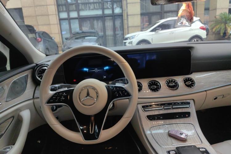 Used Mercedes-Benz CLS 2022 CLS 300 Sport Edition Steering Wheel