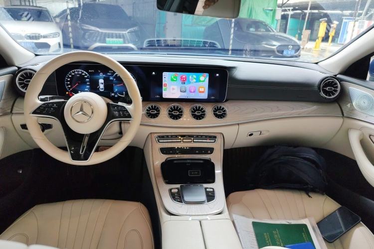 Used Mercedes-Benz CLS 2022 CLS 300 Sport Edition Center Console