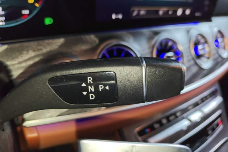 Used Mercedes-Benz CLS 2022 CLS 300 Sport Edition Gear Lever