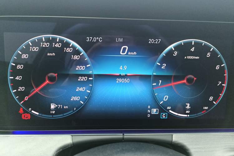 Used Mercedes-Benz CLS 2022 CLS 300 Sport Edition Odometer Close Up