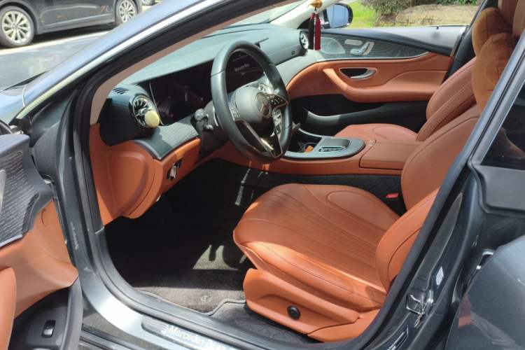 Used Mercedes-Benz CLS 2022 CLS 300 Sport Edition Driver Seat