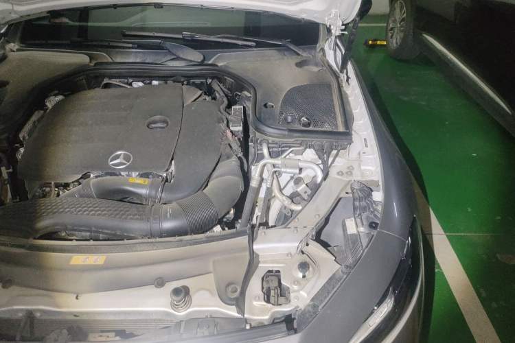Used Mercedes-Benz CLS 2022 CLS 300 Luxury Model Engine Bay Left