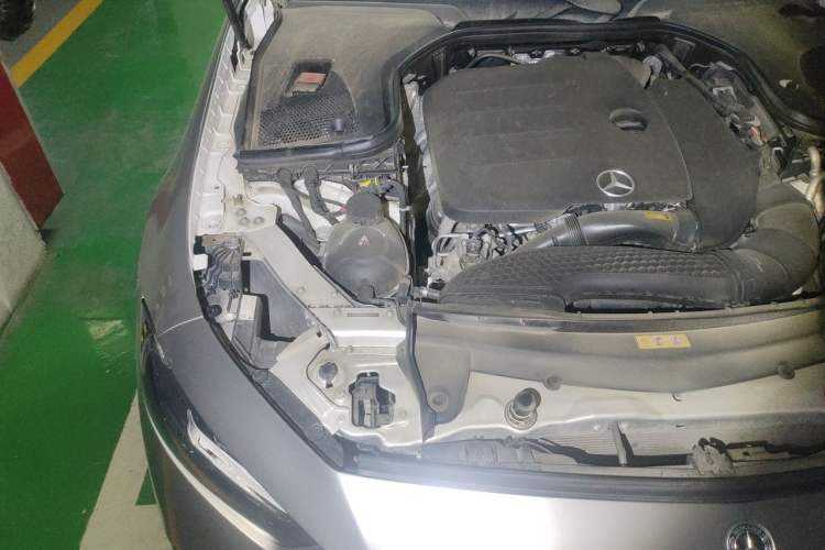 Used Mercedes-Benz CLS 2022 CLS 300 Luxury Model Engine Bay Right