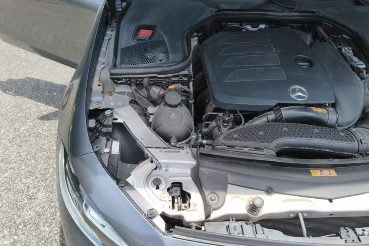 Used Mercedes-Benz CLS 2022 CLS 300 Sport Edition Engine Bay Right