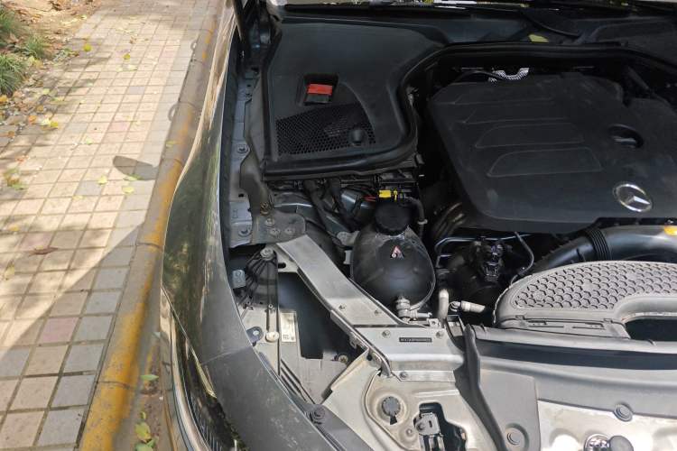 Used Mercedes-Benz CLS 2022 CLS 300 Sport Edition Engine Bay Right
