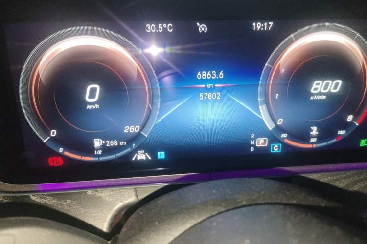 Used Mercedes-Benz CLS 2022 CLS 300 Luxury Model Odometer Close Up