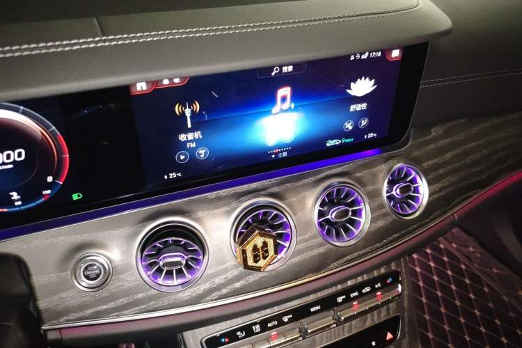 Used Mercedes-Benz CLS 2022 CLS 300 Sport Edition Audio And AC Panel