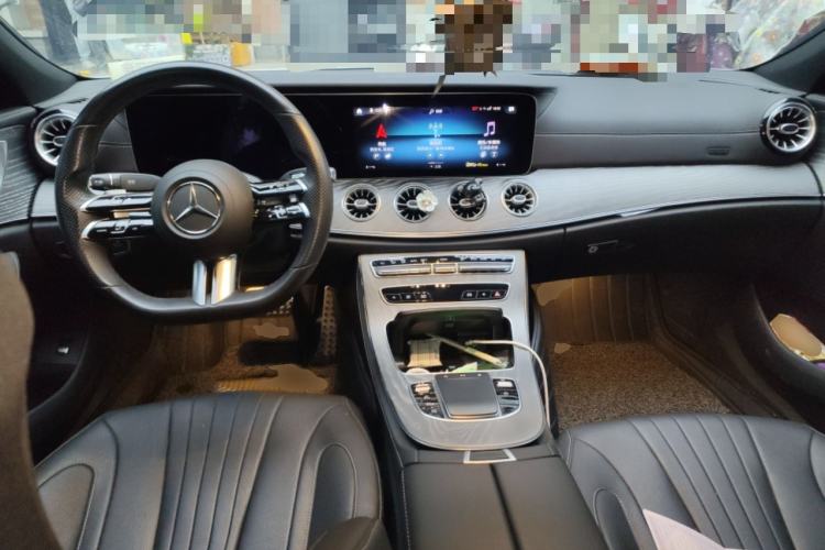 Used Mercedes-Benz CLS 2022 CLS 300 Luxury Model Center Console