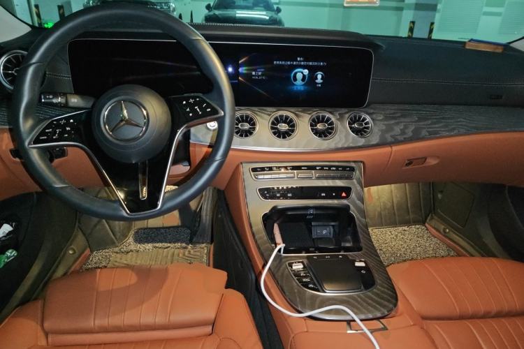 Used Mercedes-Benz CLS 2022 CLS 260 Center Console