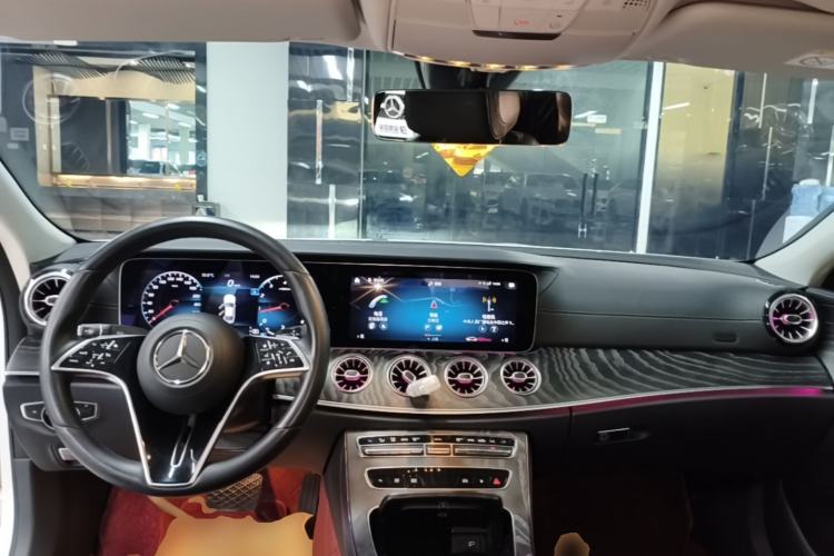 Used Mercedes-Benz CLS 2022 CLS 300 Sport Edition Center Console