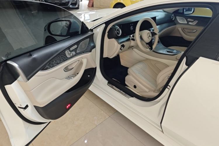 Used Mercedes-Benz CLS 2022 CLS 300 Sport Edition Driver Seat
