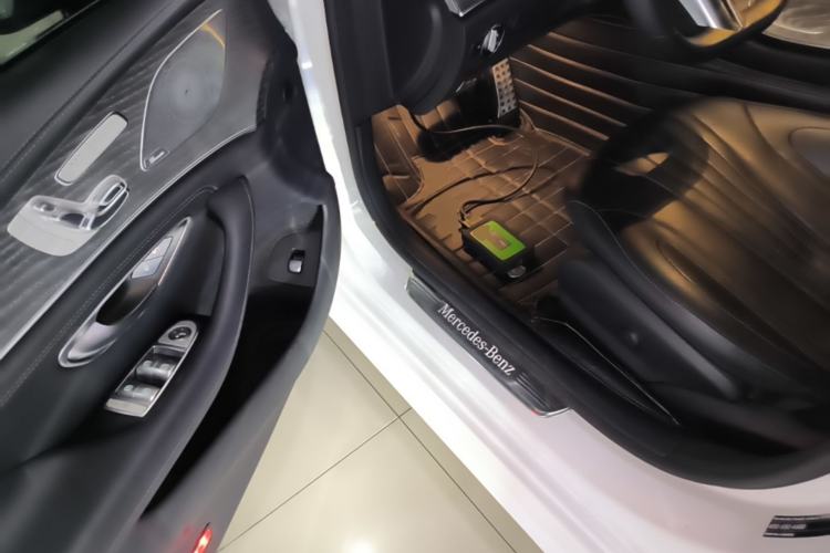 Used Mercedes-Benz CLS 2022 CLS 300 Luxury Model Driver Seat