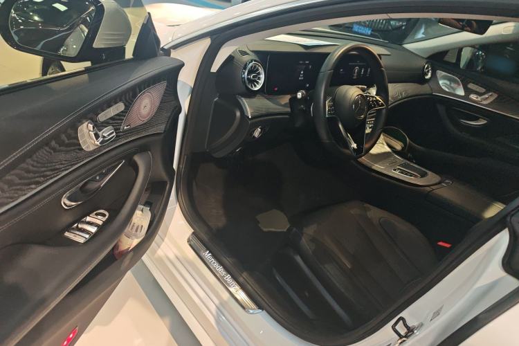 Used Mercedes-Benz CLS 2022 CLS 300 Sport Edition Driver Seat