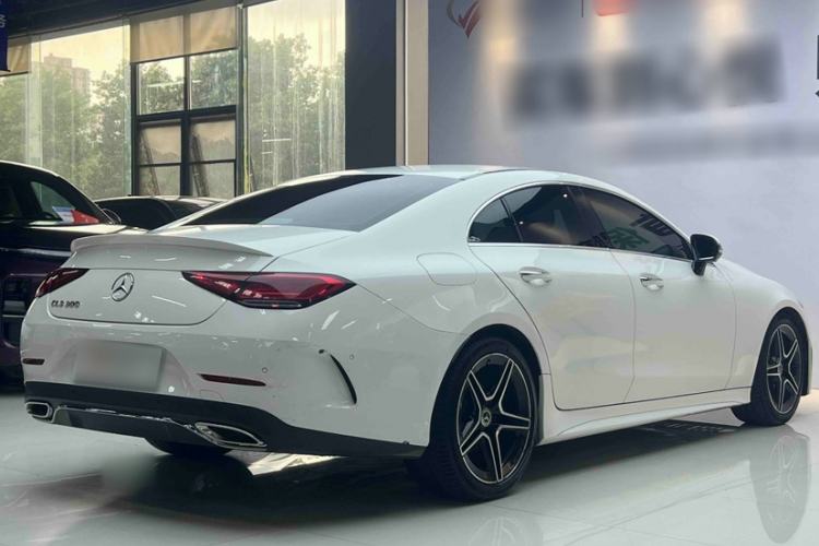Used Mercedes-Benz CLS 2022 CLS 300 Luxury Model Exterior 1