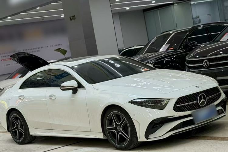 Used Mercedes-Benz CLS 2022 CLS 300 Luxury Model Exterior 5