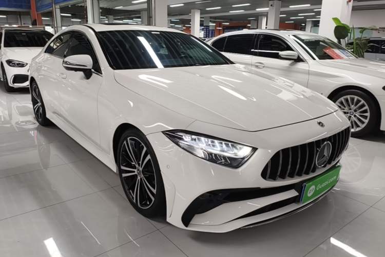 Used Mercedes-Benz CLS 2022 CLS 300 Sport Edition Front Right 45 Deg