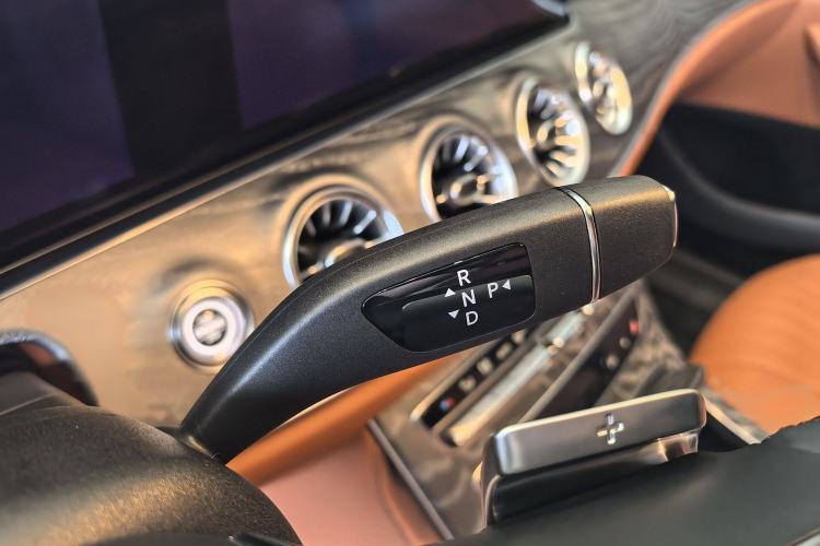Used Mercedes-Benz CLS 2022 CLS 300 Luxury Model Gear Lever