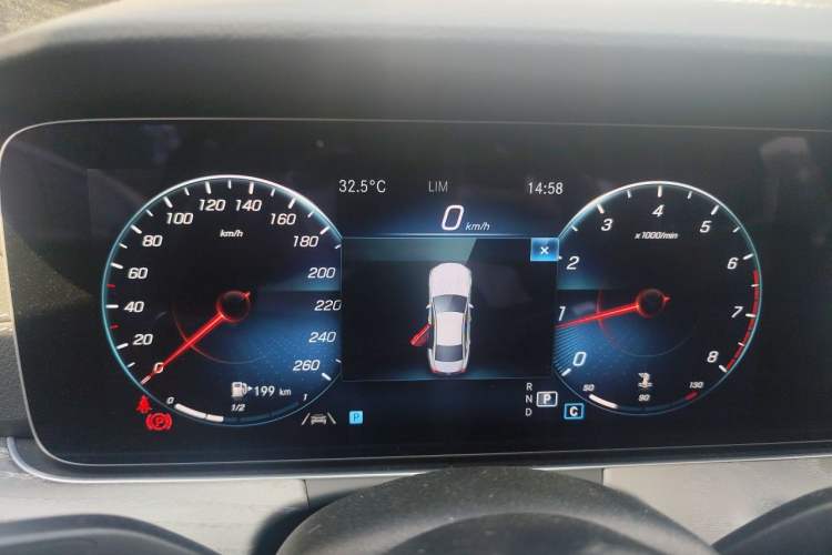 Used Mercedes-Benz CLS 2022 CLS 300 Luxury Model Instrument Cluster