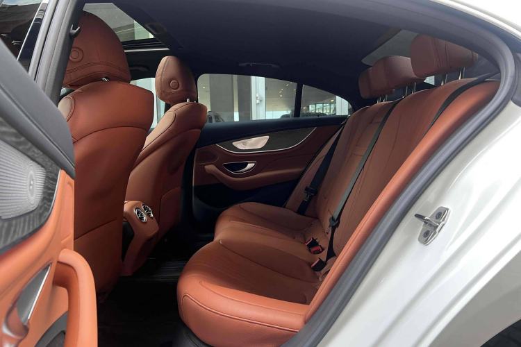 Used Mercedes-Benz CLS 2022 CLS 300 Luxury Model Interior 2