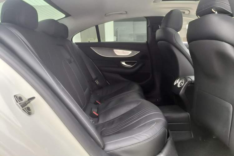 Used Mercedes-Benz CLS 2022 CLS 300 Sport Edition Interior 5