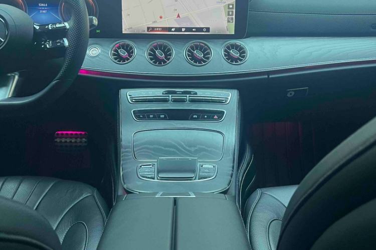 Used Mercedes-Benz CLS 2022 CLS 300 Luxury Model Interior 6