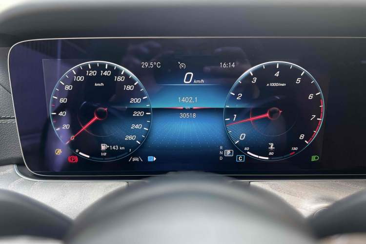 Used Mercedes-Benz CLS 2022 CLS 300 Luxury Model Odometer Close Up