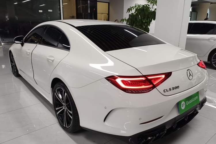 Used Mercedes-Benz CLS 2022 CLS 300 Sport Edition Rear Left 45 Deg