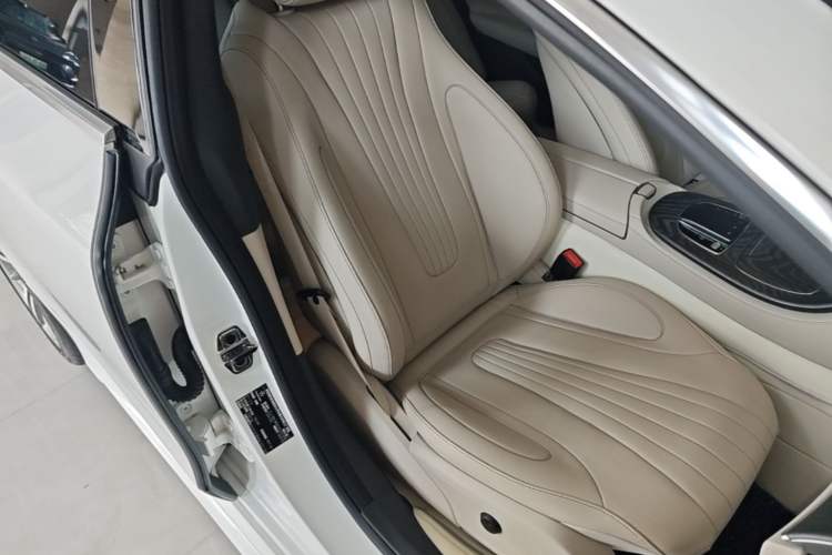Used Mercedes-Benz CLS 2022 CLS 300 Sport Edition Right Front Seat