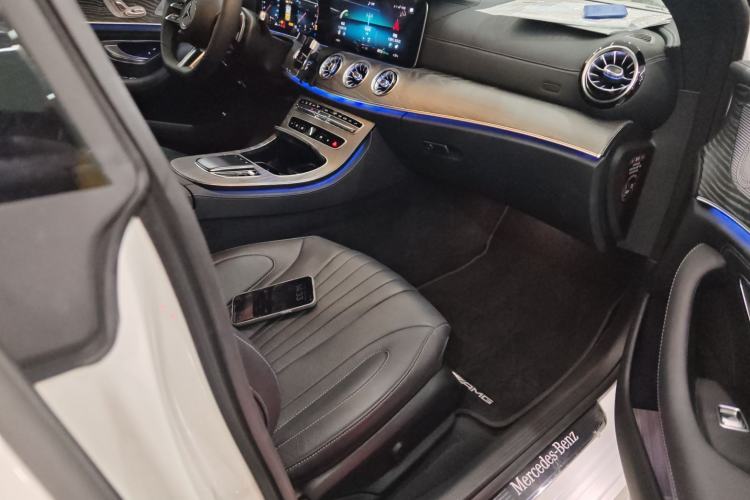 Used Mercedes-Benz CLS 2022 CLS 300 Luxury Model Right Front Seat