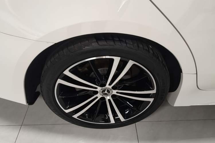 Used Mercedes-Benz CLS 2022 CLS 300 Sport Edition Right Rear Wheel Hub