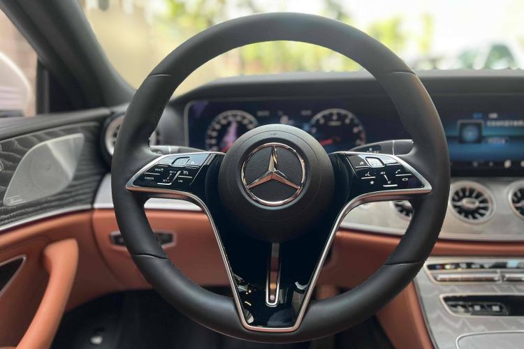 Used Mercedes-Benz CLS 2022 CLS 300 Luxury Model Steering Wheel