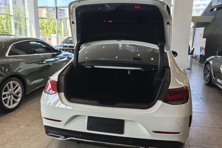 Used Mercedes-Benz CLS 2022 CLS 300 Luxury Model Trunk