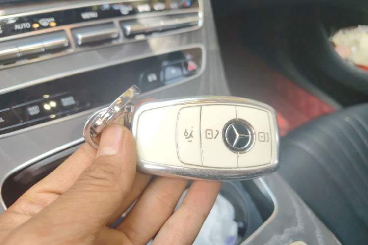 Used Mercedes-Benz CLS 2022 CLS 300 Sport Edition Vehicle Key