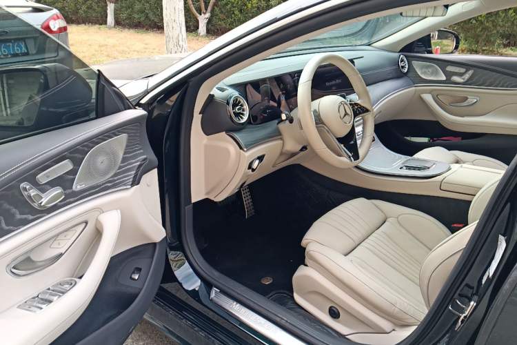 Used Mercedes-Benz CLS 2023-Year Restyled CLS 260 Driver Seat