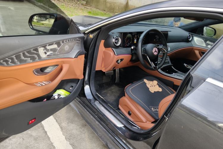 Used Mercedes-Benz CLS 2023 Refreshed CLS 300 Dynamic Edition Interior 3